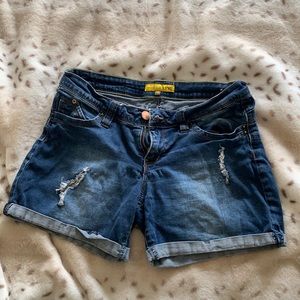 YMI want a better butt jean shorts!